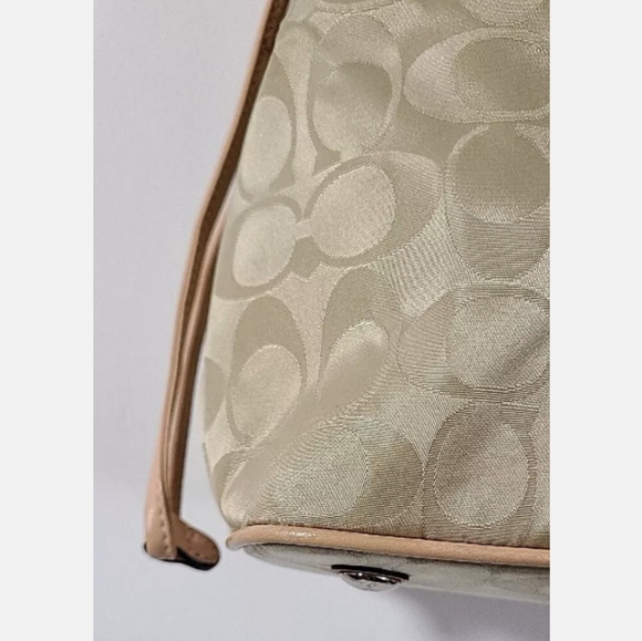 Coach 32702 Signature Drawstring carry all tote bag - Picture 10 of 13